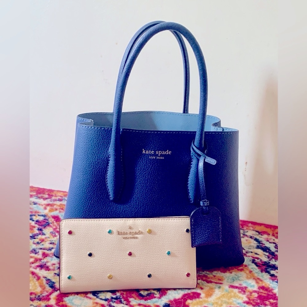Authentic Kate Spade Blue tote and Cream colored Darcy wallet! Like New!!